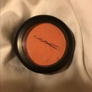 Mac blush in style frost